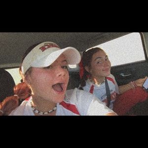 Meet your Posher, Carissa